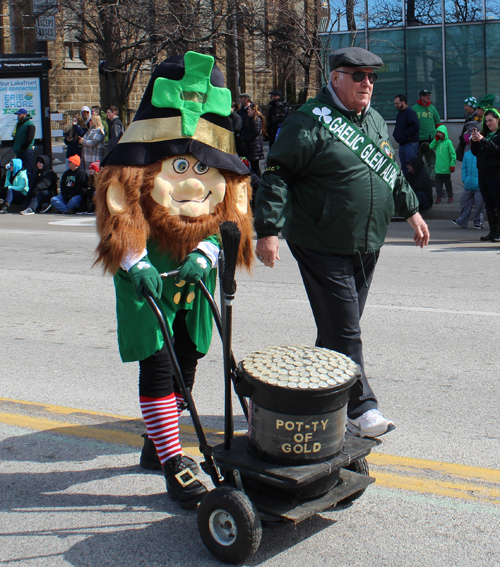 Gaelic Glen Alpacas in 2019 Cleveland St. Patrick's Day Parade